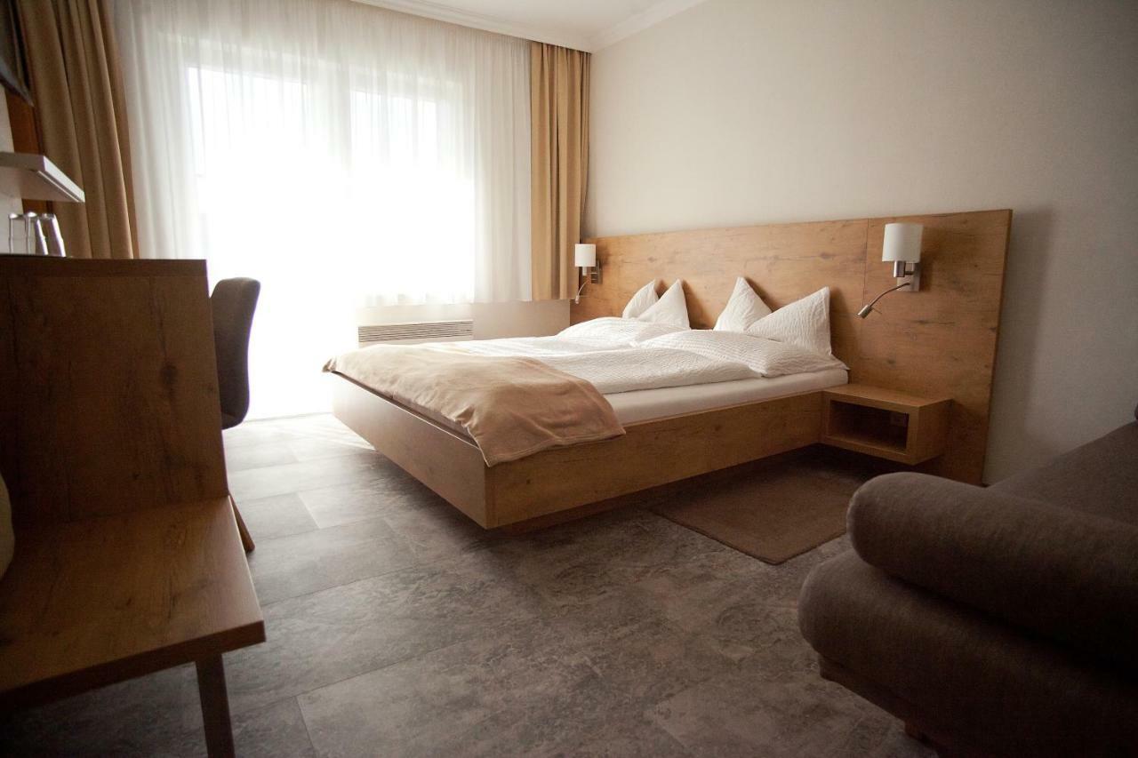 Haus Renee Bed & Breakfast Podersdorf am See Exterior photo